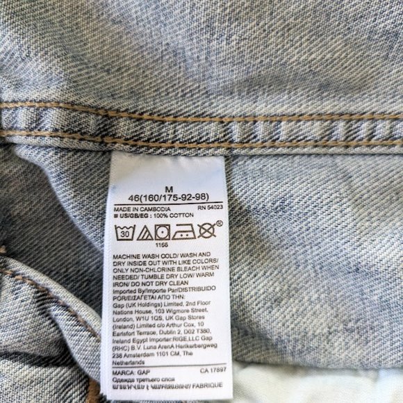 NWT Classic Gap Denim Jacket Medium Wash - Size Medium - Picture 6 of 8